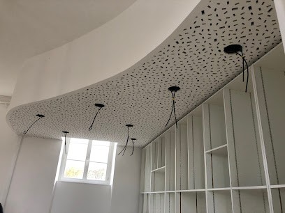 QUALIPLAQUE (Plâtrerie - Cloisons Sèches - Isolation - Plafonds - Aménagement De Combles - Menuiserie), Entrepreneur en Isolation à Sablé-sur-Sarthe